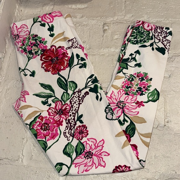 Lilly Pulitzer Other - Lilly Pulitzer girls size XL leggings excellent use condition worn twice no fade